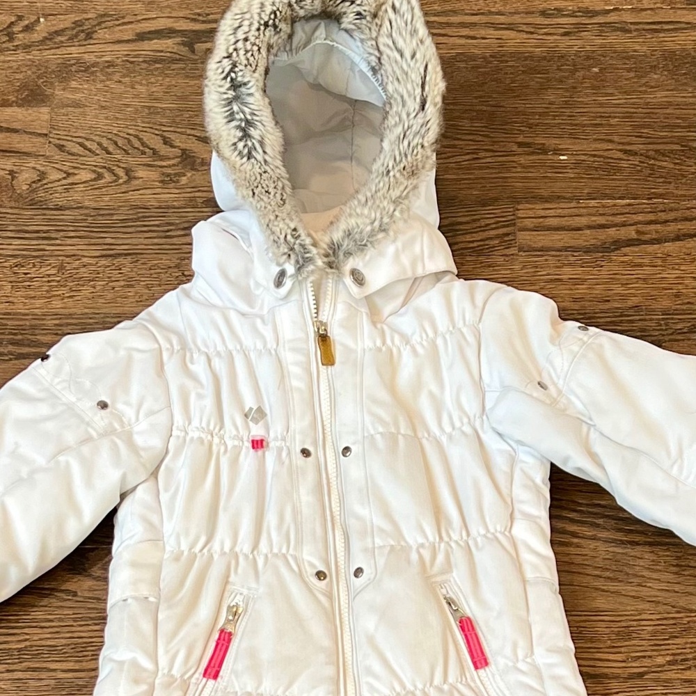 White Obermeyer Winter/Snow Jacket with Hood